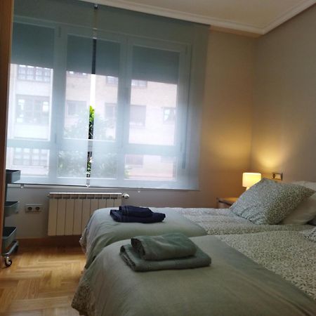 Centrico Apartamento Oviedo Parking Y Wifi Gratuitos Admite Mascotas 外观 照片